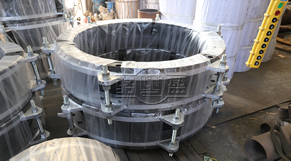 上海駱盈向長沙國金項目暖通系統供應橡膠接頭