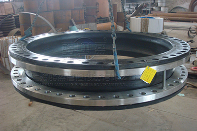 大翻邊福建省泉州市<a href=https://www.huanjingjz.com target=_blank class=infotextkey>橡膠接頭</a>