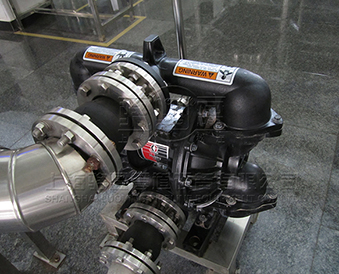 閥門配套專用天津市靜海縣不銹鋼橡膠接頭